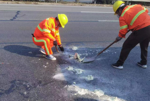 蠡县公路下沉注浆加固